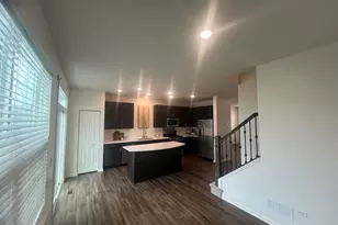 285 Lakeshore Dr, Oswego, IL 60543 - Photo 9