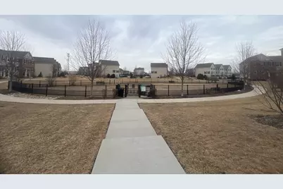 285 Lakeshore Drive, Oswego, IL 60543 - Photo 35