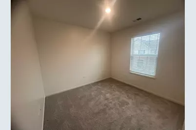 285 Lakeshore Drive, Oswego, IL 60543 - Photo 19