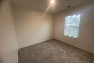 285 Lakeshore Dr, Oswego, IL 60543 - Photo 19