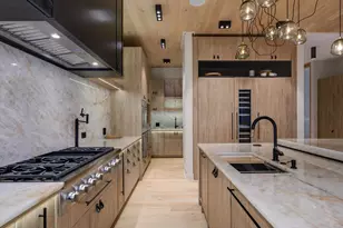 1180 Oak Ridge Dr, Glencoe, IL 60022 - Photo 17