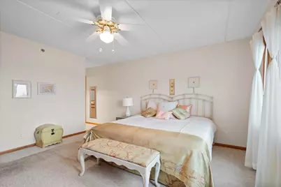 6755 N Milwaukee Avenue #404, Niles, IL 60714 - Photo 23