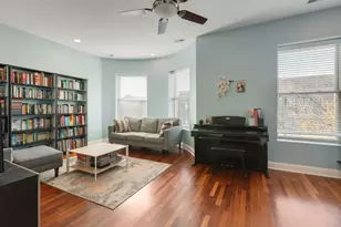 4315 S Forrestville Ave, Chicago, IL 60653 - Photo 3