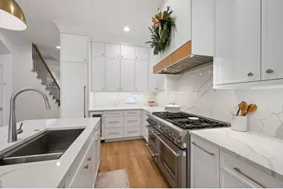 2042 N Honore Street, Chicago, IL 60614 - Photo 7