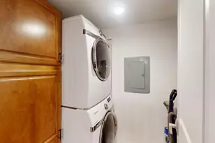 9560 Gross Point Rd, Skokie, IL 60076 - Photo 31