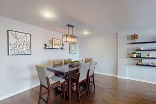 9560 Gross Point Rd, Skokie, IL 60076 - Photo 11