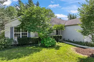 5805 Castlewood Trail, McHenry, IL 60050 - Photo 3