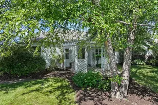 5805 Castlewood Trail, McHenry, IL 60050 - Photo 33