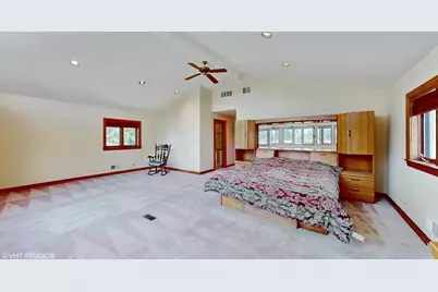 270 W Fremont Avenue, Elmhurst, IL 60126 - Photo 17