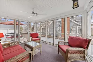 692 Chidester St, Glen Ellyn, IL 60137 - Photo 27