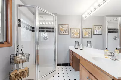 [Address not provided], Wheaton, IL 60189 - Photo 27