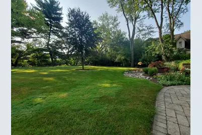 [Address not provided], Wheaton, IL 60189 - Photo 35