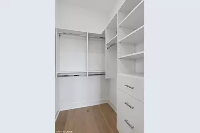 957 N Winchester Parkway #2, Chicago, IL 60622 - Photo 19