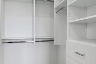 957 N Winchester Pkwy, Chicago, IL 60622 - Photo 19