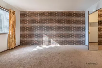 1840 W Highland Avenue #E-105, Elgin, IL 60123 - Photo 15