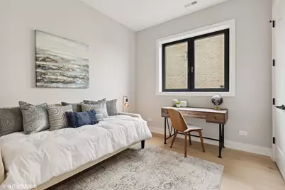 957 N Winchester Parkway #3, Chicago, IL 60622 - Photo 17