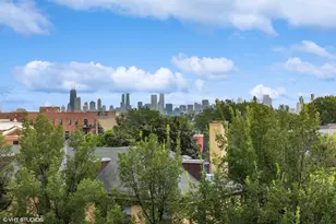 957 N Winchester Pkwy, Chicago, IL 60622 - Photo 29