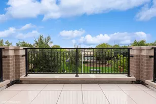 957 N Winchester Pkwy, Chicago, IL 60622 - Photo 25