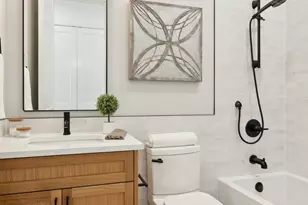 957 N Winchester Pkwy, Chicago, IL 60622 - Photo 19