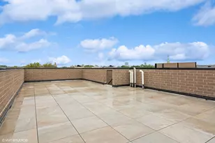 957 N Winchester Pkwy, Chicago, IL 60622 - Photo 27