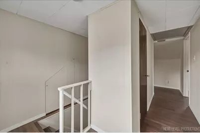 140 S Westlawn Avenue, Aurora, IL 60506 - Photo 17