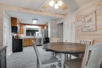 26278 W Blackhawk Avenue, Ingleside, IL 60041 - Photo 9