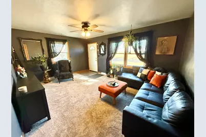 1703 24th Street, Rock Island, IL 61021 - Photo 5