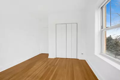 4742 W Roscoe Street #3, Chicago, IL 60641 - Photo 7