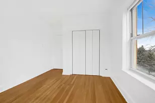 4742 W Roscoe St, Chicago, IL 60641 - Photo 7