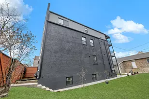 2704 W 24th Pl, Chicago, IL 60608 - Photo 13