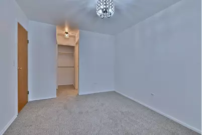 8637 1/2 W Foster Avenue #1B, Chicago, IL 60656 - Photo 7