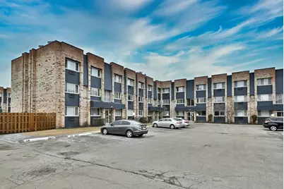 8637 1/2 W Foster Avenue #1B, Chicago, IL 60656 - Photo 3