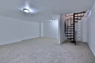 8637 1/2 W Foster Ave, Chicago, IL 60656 - Photo 21