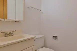 8637 1/2 W Foster Ave, Chicago, IL 60656 - Photo 19