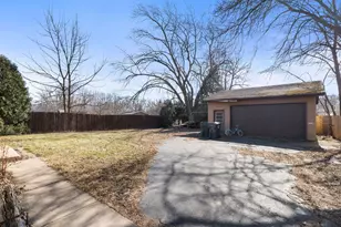 10435 W Chaplin Ave, Beach Park, IL 60099 - Photo 15