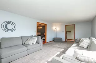 284 W 5th St, Manteno, IL 60950 - Photo 5