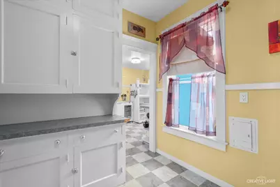 [Address not provided], Dixon, IL 61021 - Photo 9