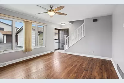 1067 Southgate Road, New Lenox, IL 60451 - Photo 3