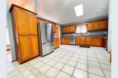 7051 W 64th Place, Chicago, IL 60638 - Photo 3