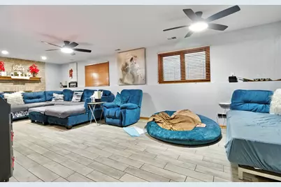 7051 W 64th Place, Chicago, IL 60638 - Photo 17