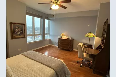 6000 N Cicero Avenue #301, Chicago, IL 60646 - Photo 7