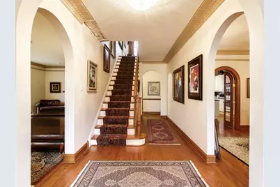 710 S Washington Avenue, Park Ridge, IL 60068 - Photo 3