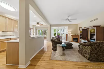 4211 Whitehall Lane, Algonquin, IL 60102 - Photo 5