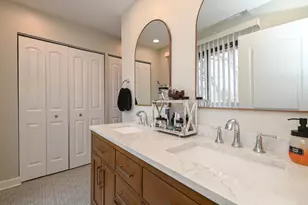 598 Dunham Rd, Gurnee, IL 60031 - Photo 17