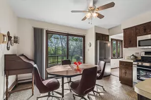 24821 S Michaels St, Crete, IL 60417 - Photo 9