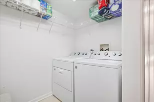 10 S Wille St, Mount Prospect, IL 60056 - Photo 15