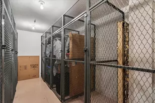 127 Acacia Circle, Indian Head Park, IL 60525 - Photo 19