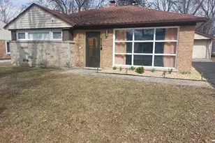 318 Minocqua St, Park Forest, IL 60466 - Photo 1