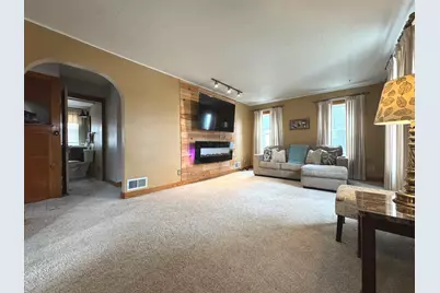 123 S Alma Avenue, Kankakee, IL 60901 - Photo 3