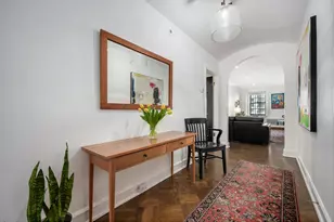 73 E Elm St, Chicago, IL 60611 - Photo 3